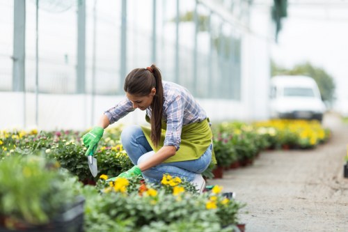 Screen-reader friendly Greenford gardening page concept